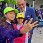 Marlene De Andrade Instagram – Pdte. De la @asamblea_ven @jorgerpsuv_ 

Satisfechos de aprobar la Reforma de la Ley Orgánica del Poder Popular, a fin de avanzar a la democracia verdadera que se adecue a las necesidades de los Consejos Comunales y a los nuevos tiempos del emprendimiento y el crecimiento económico. 🇻🇪🙏🏻🙏🏻🙏🏻