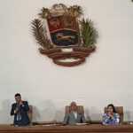 Marlene De Andrade Instagram - 🔵 #30Abr || Presidente de la AN, diputado Jorge Rodríguez, continúa el Debate sobre las declaraciones del Fiscal General de la República del día 29 de abril de 2024, dónde develó claras y firmes evidencias que vinculan a un sector de la oposición fascista con la trama de corrupción PDVSA - Cripto, de conformidad con lo establecido en el artículo 70 del Reglamento Interior y de Debates de la AN 🔵 @jorgerpsuv_ propone la conformación de una Comisión Especial para que se establezca responsabilidad política, presidida por el Primer Vicepresidente, Pedro Infante.“Me siento orgulloso de conocer y de acompañar al Presidente de la República Bolivariana de Venezuela @NicolasMaduro, el presidente que más ha combatido la corrupción en la historia de esta República. “Si uno de los nuestro incurre en actos de corrupción en contra de la República, es doloroso, pero si se convierte en un traidor, de manera automática deja de ser uno de los nuestro”. 🔵 @pinfantea || Primer Vicepresidente de la AN, diputado Pedro Infante: “Está Revolución tiene la Moral, el Pdte. @NicolasMaduro tiene la Moral, por ponerse al frente para combatir cualquier acto de corrupción ¡Caiga quien Caiga, así esté de nuestro lado. Todo corrupto en esta Revolución, es un traidor”. 🔵El presidente de la Asamblea Nacional, Jorge Rodríguez ha propuesto la conformación de una Comisión Especial para investigar las graves evidencias presentadas por el Fiscal General de la República que involucra al extremismo y sectores vinculados a la trama PDVSA-Cripto. Formaremos parte de dicha comisión l@s diputados y diputadas: Pedro Infante William Gil. Carolina García. María Gabriela Vega. Oriana Oslo. Winston Vallenilla. Jesús Faría. Bernabé Gutiérrez. Juan Carlos Alvarado. Como parte del arduo trabajo que lleva a cabo la Asamblea Nacional en la lucha contra la corrupción y en este momento crucial para el país. #AsambleaNacional #LuchaContraLaCorrupción @asamblea_ven 🇻🇪🙏🙏🙏