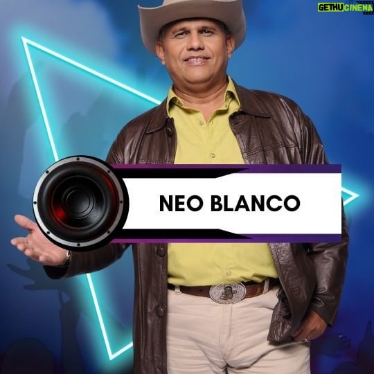 Marlene De Andrade Instagram - El participante @neo.blanco hoy nos trajo toda la bravura del llano para dedicarle al Presidente @nicolasmaduro un tema de su autoría titulado "El presidente es Maduro" aquí en #FactorM 🇻🇪🙏 Junto al animador #1 de Hispanoamérica @winstonvallenilla @winstonvallenillaoficial por @tves_aldia