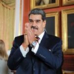 Marlene De Andrade Instagram – 🔵Pdte. @NicolasMaduro :

La decisión del 3 de diciembre, ahora se ha convertido en Ley de la República, para formar parte de la estructura jurídica del movimiento político e institucional interno de nuestro país, hoy recibimos una Ley ratificada en su carácter orgánico por parte del TSJ; y con la potestad que me da la constitución, la decisión tomada por las venezolanas y los venezolanos en el referendo consultivo será cumplida en todas sus partes, y con esta Ley, seguiremos la defensa de Venezuela en los escenarios internacionales.

🔵Luego de que el pueblo se expresara de manera constitucional el #3Dic, la Asamblea Nacional hizo lo que tenía que hacer, amplió la convocatoria a la consulta de la Ley Orgánica para la Defensa de la Guayana Esequiba. ¡Los venezolanos y las venezolanas fuimos partícipes con nuestro derecho y poder!

Con mucho orgullo, amor y compromiso firmé y promulgué esta Ley Orgánica vinculante y obligante que ha aprobado la Asamblea Nacional, ha valido la pena rescatar el sueño de las libertadoras y los libertadores, de luchar por nuestra tierra y nuestros derechos. Más temprano que tarde, recuperaremos los derechos de Venezuela sobre la Guayana Esequiba. ¡Así lo juro y así será! 🇻🇪🙏🙏

¡El Sol de Venezuela, nace en el Esequibo!

@florescilia 
@delcyrodriguezv 
@jorgerpsuv_ 
@dcabellor
