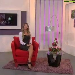 Marlene De Andrade Instagram - Conozcan dos casos donde la fuerza de voluntad y el amor a la vida se convierten en camino de realización personal y laboral. ¡No existen los límites! Historias de la vida real, casos de nuestro amado pueblo venezolano, que gracias al amor incondicional de un gran hombre @nicolasmaduro, está Cambiando Vidas... Hoy a las 12:00 del mediodía junto a @marlindaoficial por el canal de la familia @tves_aldia ¡Sonríe contigo! #cambiandovidas #tv #programadetv #hispanoamerica @floresciliav @winstonvallenilla