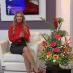 Marlene De Andrade Instagram - Te invitamos hoy a las 12:00 del mediodía a disfrutar de historias reales, verídicas, que gracias a la mano amiga de un hombre con un gran corazón está "Cambiando Vidas". Junto a nuestra querida @marlindaoficial por el canal de la familia @tves_aldia, sonríe contigo. @nicolasmaduro @florescilia @winstonvallenilla #programadetv #tv #marlenedeandrade #Tves