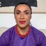 Marta Instagram - Eu nunca imaginei um dia fazer um comunicado desses, mas pode acreditar: eu estou treinando para ser a Rainha de uma nova modalidade! Se prepare aí e vem comigo. Mas oh, já aviso que não vou dar moleza pra ninguém não, viu? #publi