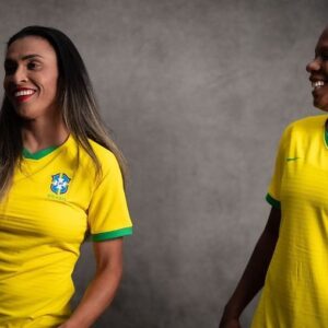 Marta Instagram - O futebol feminino tem muito a te agradecer , Obrigada por tanto e parabéns pela belíssima carreira ! Feliz e grata em ter feito parte da sua  história!
.
.

Women’s soccer has a lot to thank you for, thank you for so much and congrats on your beautiful career! Happy and thankful to have been a part of your story! @oficial_formiga @miramota  @selecaofemininadefutebol