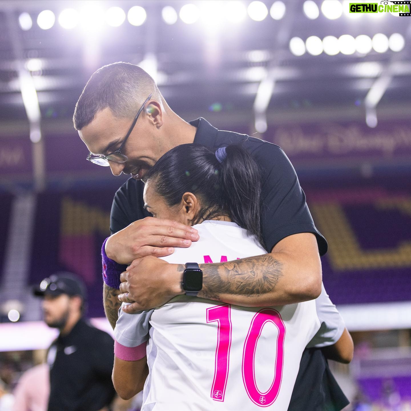 Marta Instagram - Proud to honor the 🐐 here in @exploriastadium for her 100 club appearances, the first player in Pride history to reach that milestone!