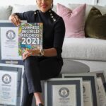 Marta Instagram - Feliz e muito honrada em continuar fazendo história através do esporte que amo e que me dedico desde os meus 8 anos de idade . Quero agradecer o Guinness Book pelo reconhecimento e também a todas as minhas companheiras comissão técnica família amigos e a todos os fãs , pois sem voces nada disso seria possível! Obs: cada placa corresponde a um record 😬 . . I am happy and very honored to continue making history through the sport that I love and have been dedicated to since I was 8 years old. I want to thank the Guinness Book for the recognition and also thank all my teammates, staff, family, friends and all of the fans, because without them all of this wouldn’t be possible!