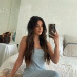 Marta Díaz Instagram - 10 fotos bonitas (o no tanto) 1. La foto de primera para intentar que el feed quede mono 2. De seria 3. Del evento del otro día 4. Antes de meterme en la ducha 5. El gorrito con la inicial 😂 6. En ese momento era muy feliz 7. El look del rodaje del otro día, sale en nada 🤫 8. Os acordáis de Londres? 🥹 yo también 💔 9. Selfie sin más del otro día 10. Todo pasará y estarás bien Marta, la frase que más me he repetido estas últimas semanas