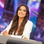 Marta Díaz Instagram - Que experiencia tan bonita🥹jamás se me olvidará el día de ayer 🙏🏽gracias de nuevo al @elhormiguero por invitarme y a @pablomotos por ser el más crack 😂🫶🏼✨🤩 La última foto 😂 microfonándome muerta de miedo, de nervios, y con mucho pipí 🙃