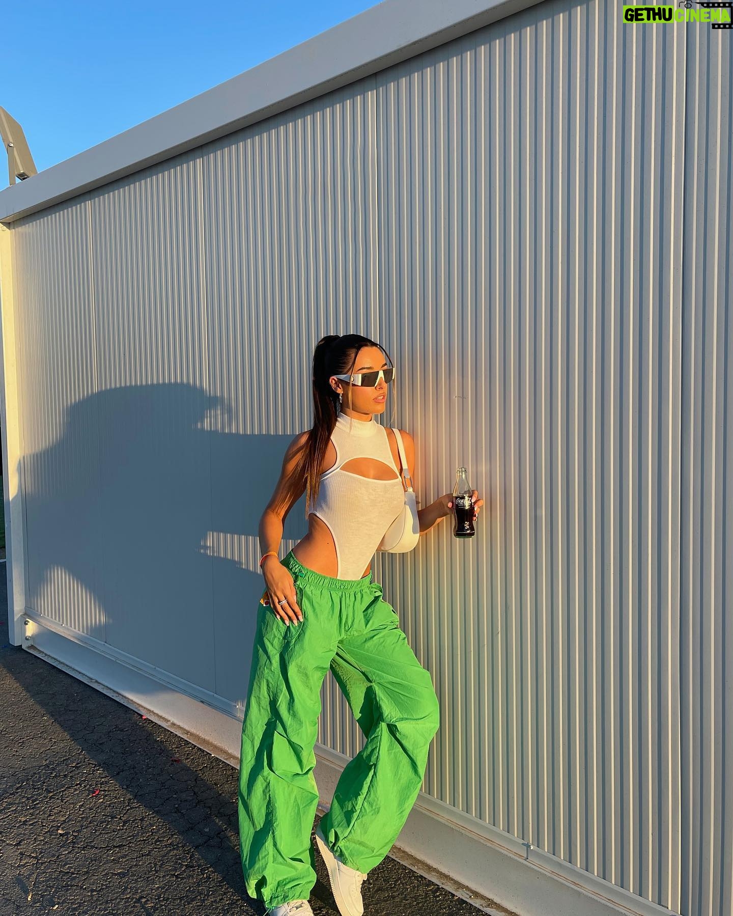Marta Díaz Instagram - Resumen de estos días en el festival de #CCME ❤️🔥 gracias a @cocacola_esp. Nos vemos el año que viene! #CokeStudio #publi