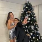 Marta Díaz Instagram - Empezar contigo el año, no tiene precio, nuestras caras lo dicen todo, después de 3 años tomándonos las uvas (yo aceitunas) por FaceTime, pasar nuestras primeras navidades juntos en Madrid ha sido maravilloso. Feliz 2023 a todos os queremos ❤️