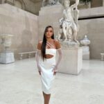 Marta Díaz Instagram - ✨ MUSEO DEL LOUVRE ✨ sigo asimilando lo que pasó ayer, estuvimos grabando a puerta cerrada en el museo, para la campaña de la nueva colección de Lancome x The Louvre 🥹 Gracias @lancomeofficial por confiar en mi un año más, como embajadora de la marca, orgullosa de ser parte de esta gran familia 🫶🏼