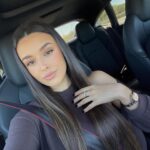 Marta Díaz Instagram – MI SEMANA EN 10 FOTOS: 
1. Planes con ellos (haciendo match con el outfit) 
2. Pink Party 
3. Llegar a casa después de un mal día y ver el detallito que me preparó Sergio 
4. El partido de ayer
5. Encontrarme con dos chicos súper majos, les pedí una foto 
6. El salón de la planta de abajo 😍 donde hacemos los campeonatos del uno 
7. Lo cuqui que está cuando duerme 😂
8. Los más guapos de la fiesta Ali, Álvaro y Sergio 
9. Con mis chicas 
10. Domingos