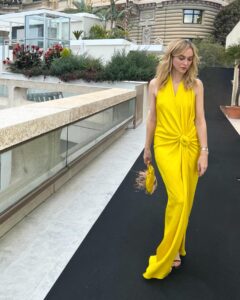 Marta Hazas Instagram - Fui corporativa a Mónaco 🍋 @mediolimonproducciones . Dress @silviatcherassi 💛 #Formulae #Monaco