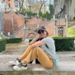 Marta Hazas Instagram - Son buenas temporadas cuando te gustan los domingos #Losdomingosfelices #primaveraenMadrid . Os etiqueto look, por lo difícil que es vestirse en esta época del año, comer fuera y no pasar ni frío ni calor @forte_forte @pomandere @ehmoda @loewe @hidn_ander