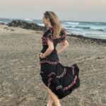 Marta Hazas Instagram - Un poquito de estos días. Aunque sea Febrero… Aunque no lo parezca, estoy trabajando. 🎥 . Gracias por la hospitalidad @meliahtlresorts @paradisusbymelia_esp #paradisussalinaslanzarote