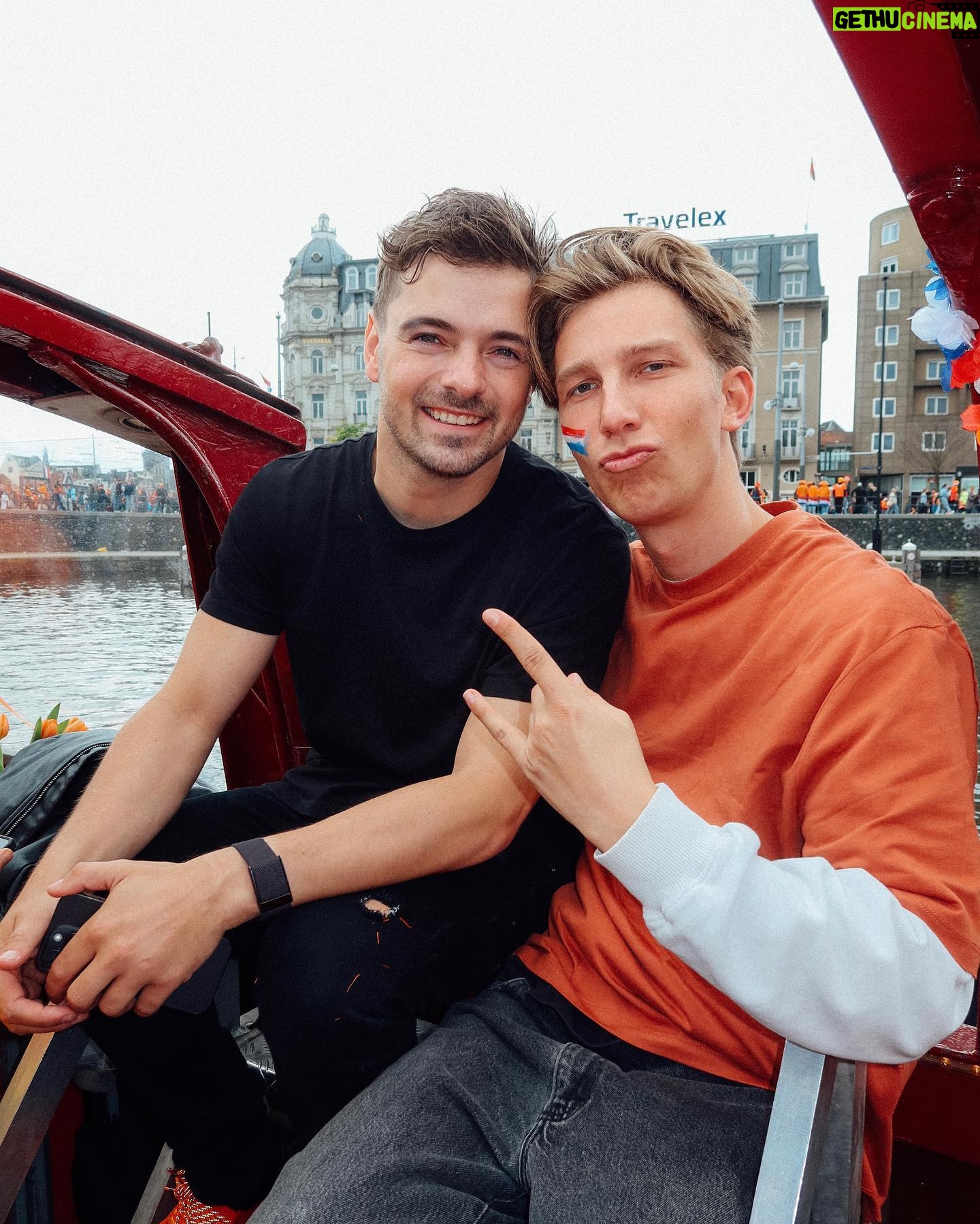 Martin Garrix Instagram - kingsdaayyyyyy ๐งก๐ณ๐ฑ