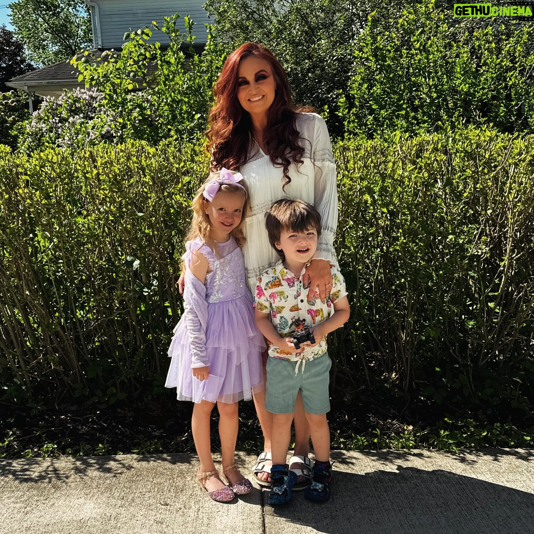 Mary Louis Kanellis-Bennett Instagram - Red eye flight, makeup from last night, but it’s all for them and it’s time for church!!! #motherday