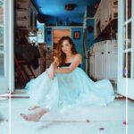 Mary Mouser Instagram - ~*aesthetically*~ these looks each give me a different vibe: (1.) Samantha, she’s somewhere in the middle of the teams - trying to figure out where her heart belongs (2.) Cobra Kai (3.) Miyagi-Do. which one is your ~*aesthetic*~? {from @saturnemagazine last year}