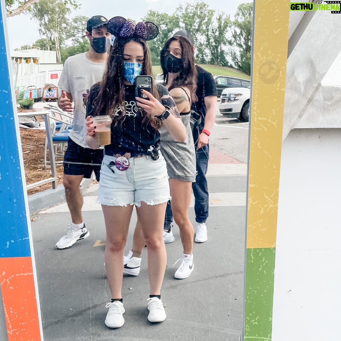 Mary Mouser Instagram - myspace-era mirror pics or it didn’t happen. {aka a lil life update on me since I’m terrible at keeping up with taking pics throughout my daily life}