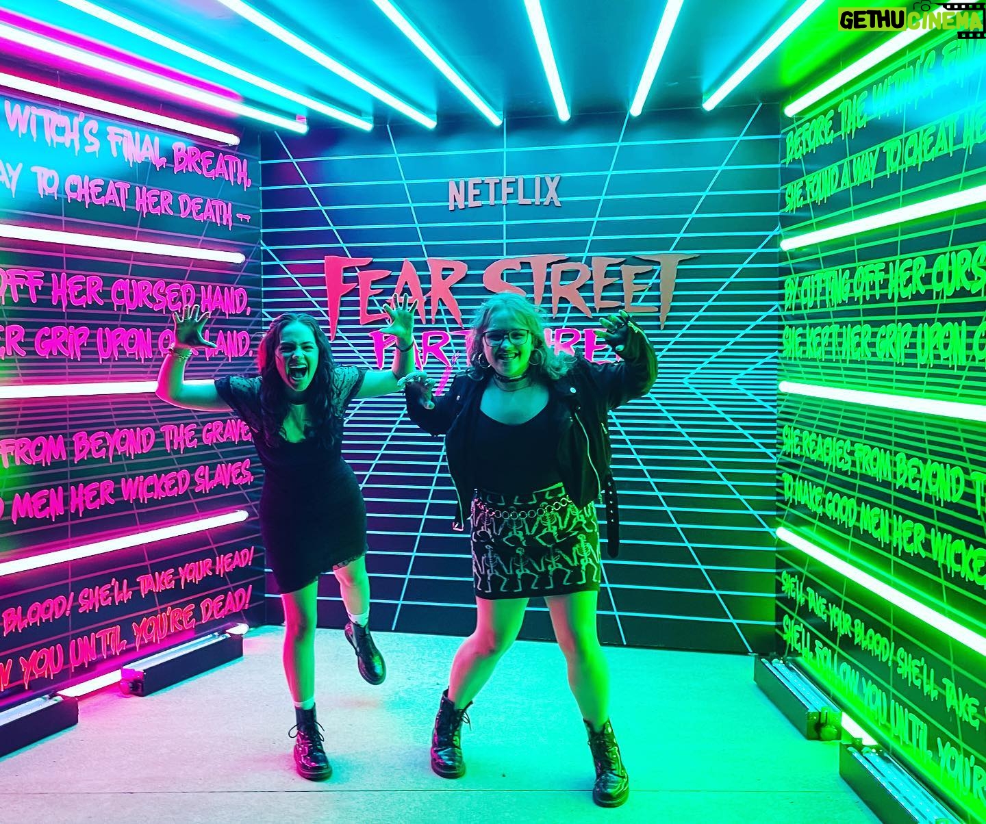 Mary Mouser Instagram - we ain’t afraid of no ghosts. #fearstreet part three was a blast - and we definitely got in on the scares this time around 😈 ps. my partner for fighting off crazy possessed killers? my baby sis @ashleymousermusic for sure.
