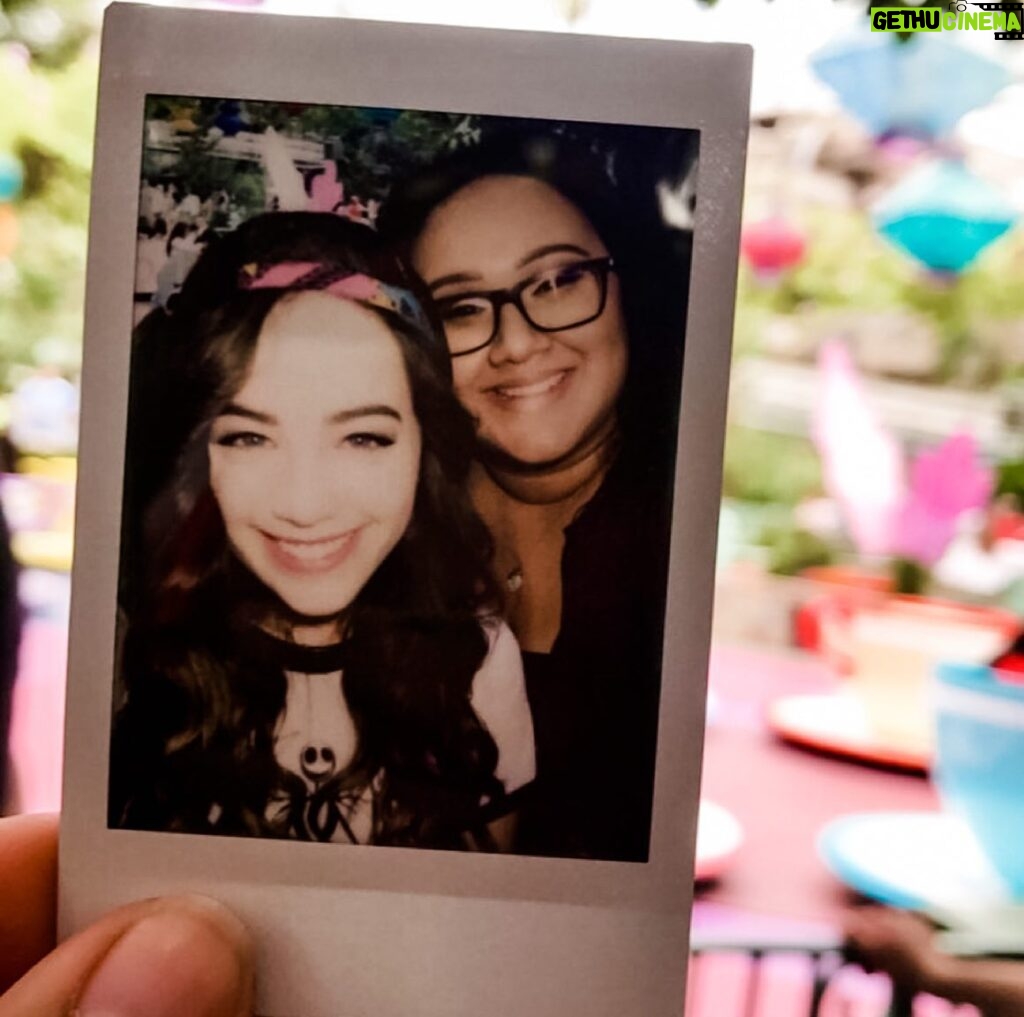 Mary Mouser Instagram - 💖 HAPPY BIRTHDAY TO MY BESTIE @INFINITEJAYY7 💖 I can’t wait to get back to our second home together (so many Disneyland adventures ahead) - but in the meantime here are some adorable throwbacks of us that made me MISS OUR TIMES SO MUCH! You’re the Sookie to my Lorelei for always 💖💖💖