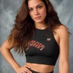 Mary Synatsaki Instagram - Καλά ανακάλυψα ένα τρομερό application που βάζεις φωτο σου και σου βγαζει με Ai διάφορες εκδοχές του εαυτού σου από φωτογραφίσεις σχολικών λευκωμάτων. Ειλικρινά δεν ξέρω που το βρήκα. Είμαι τρομερά πρωτοπόρος και πρωτότυπη. Ου Α Ου;