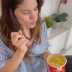 Mary Synatsaki Instagram – “I ate pasta for a week and here’s what happened…
I was happy 🫠”
Δεν τα κατάφερα μόνη μου, αλλά με την βοήθεια των @mailos_pasta που απόλαυσα όπου και αν βρισκόμουν αποκλειστικά μέσω της @wolt.greece 🙌 Αν θέλεις κι εσύ να νιώσεις pasta happy, δοκίμασέ το! Με τον κωδικό μου MAIRIBOO6 έχεις έκπτωση στις τρεις πρώτες Wolt παραγγελίες σου .(2 2 2€)
Καλή μας όρεξη βρε παιδιά 🍝