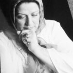 Maryam Amirjalali Instagram – کسی راباحقیقت صدمه نزن
ولی هرگزبادروغ خوشحالش
نکن‌ . ..
حقیقت‌ هرچقدرتلخ هم باشد
به انداره دروغ ، ازاردهنده
نیست ……🙏