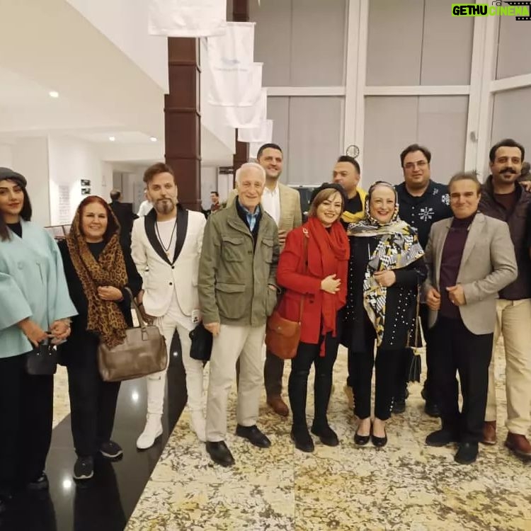 Maryam Amirjalali Instagram - عکسیادگاری هتلاسپیاسکنسرت جنابسلامیرهبر ارکسترباجمعیازدوستان💙