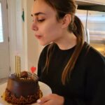 Maryam Amirjalali Instagram - عزیز دل تولدت باعشق وسلامتی وموفقیت مبارک 🍃🎁🍃🎂🍃😍
