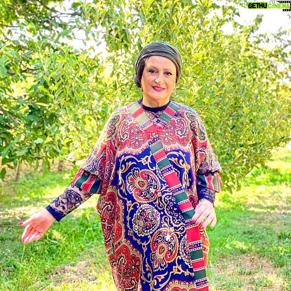 Maryam Amirjalali Instagram - روزهای بد بدر Photo by @soliiimakeup 💙💙