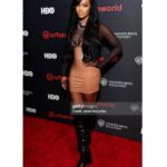 Maryam Basir Instagram – last nite >>> @urbanworldff with our film To Live and Die and Live 🍿 

📸1-4 @walik1 📷 5-8 @gettyimages

#urbanworld ##moviepremiere #maryambasir #akamaryambeauty #maryambeauty