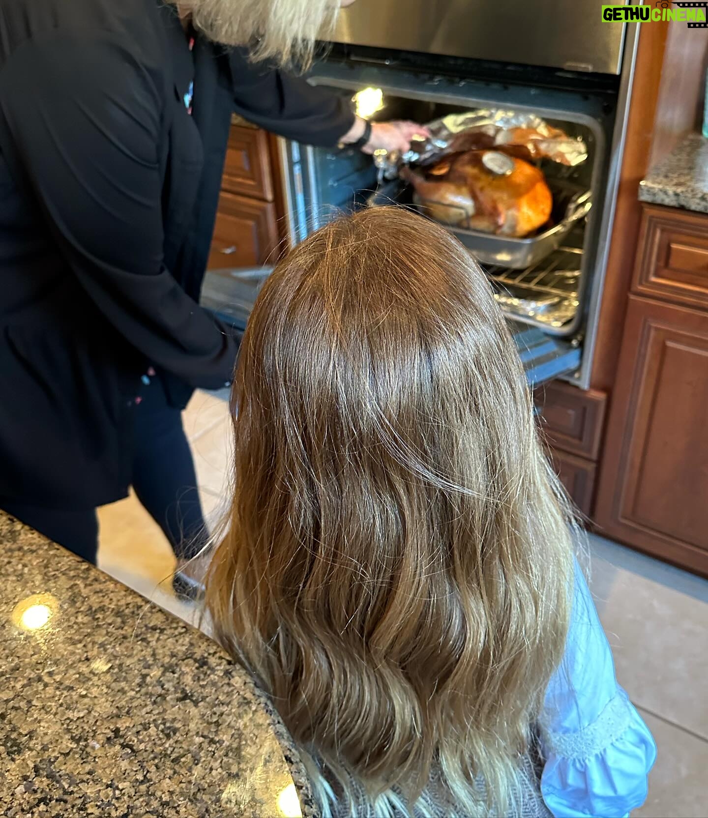 Maryse Mizanin Instagram - Happy Thanksgiving 🍁