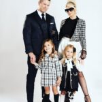 Maryse Mizanin Instagram – #ItFamily 🖤🤍🖤🤍