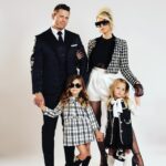 Maryse Mizanin Instagram - #ItFamily 🖤🤍🖤🤍