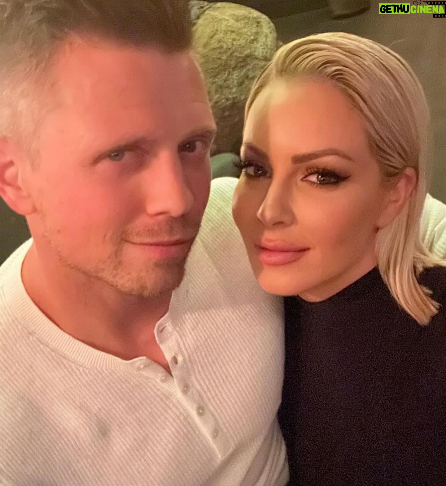Maryse Mizanin Instagram - 17 years with my Valentine ❤️ & a million more to go!!!
