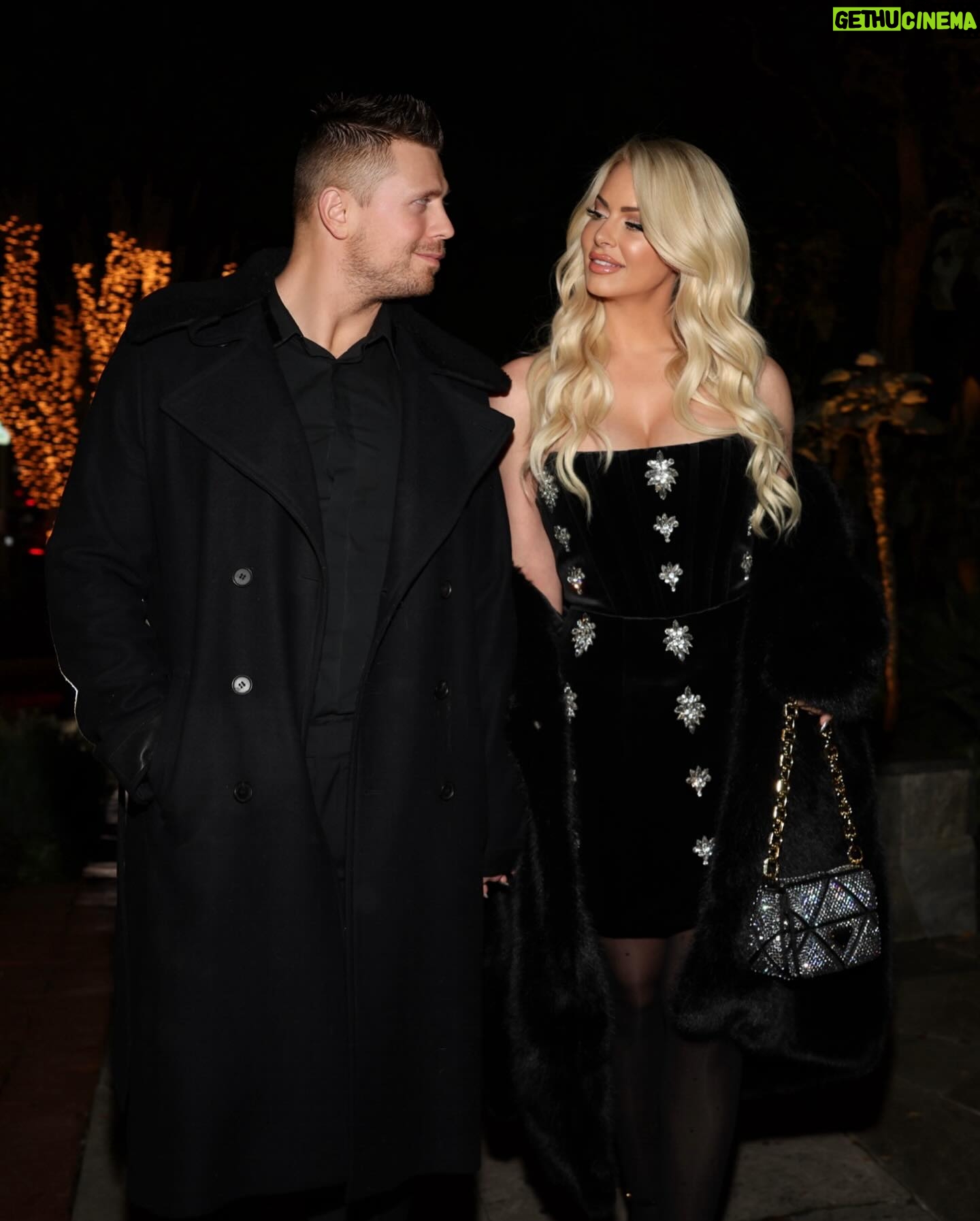 Maryse Mizanin Instagram - Date night ❤️❤️❤️