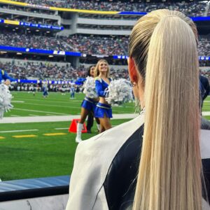 Maryse Mizanin Instagram - 🏈 thank you @sofistadium for having us!!!