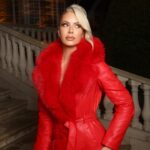 Maryse Mizanin Instagram – Mrs. Claus!!! ❤️❤️❤️

Who loves Christmas like i do?! 🎄

Faux Fur @shopakira 
Hair @leovalentinohair 
Photos @victoriasirakovaphotographer