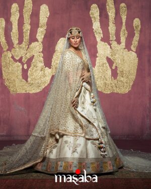 Masaba Gupta Instagram - How could I leave out the bride who loves Ivory? 
Ever since I envisaged this collection, I’ve always imagined Kareena wearing these uber cool shades, sipping on a special blend of House of Masaba tea. This picture feels like we’ve come full circle - just the way I’d hoped. :)

Clearly the color of the season - done with a Masaba Twist featuring a patchwork border with Dori & Sitara in a brilliant ‘Kasata’ inspired colorway.

#TheMasabaBride #HouseofMasaba