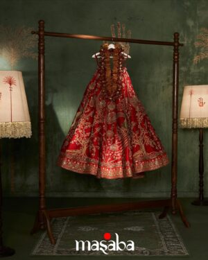 Masaba Gupta Instagram - A classic in red, the 'Baug-E-Bahaar Lehenga' is paired with a 'Son Chidiya' tissue dupatta. 

This look is designed for the woman who dreams of a wedding rooted in tradition and of course, loves red. The 'Son Chidiya' motif, a bird in flight, is hand-embroidered on the dupatta, symbolizing growth and freedom, making this a true 'sapno ka lehenga'.

#TheMasabaBride #HouseofMasaba