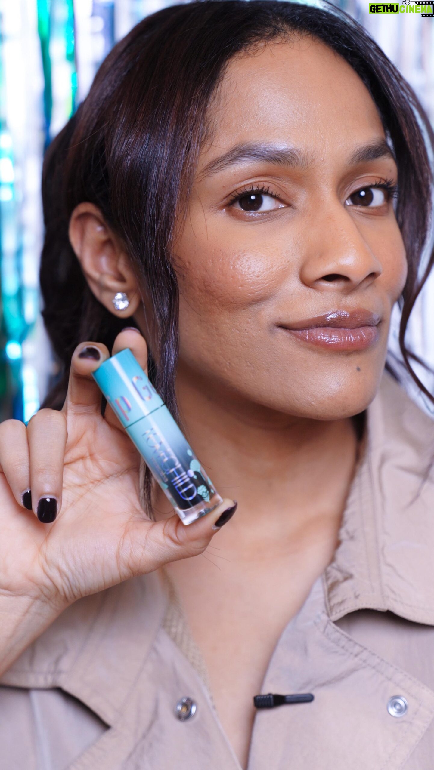 Masaba Gupta Instagram - 💄🔥Slay the day with the vibrant, hydrating tints of LIP GELATO! 💋Choose from 5 cool shades and make heads turn with a glossy, hydrated pout all day! Watch our founder @masabagupta as she swatches on her 3 favorites out of the 5 Lip Gelato shades💋 🩵Hydration boost 🩵Nourishing goodness 🩵Ultra-luminous shine #NewLaunch #LipGelato #LoveChildMasaba *DISCLAIMER: Some natural ingredients, oils in particular may cause sensitivity in susceptible Individuals. Test Patch on Inner Elbow. Discontinue if irritation occurs.