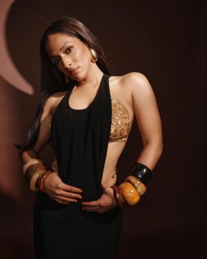 Masaba Gupta Instagram - @vogueindia Forces Of Fashion • thank you for the accolade. Let me introduce to you the ‘IDGAF’ dress paired with the‘biscuit bra and whip..it’s giving … I give up on the bikini bod and I love my cake so the curves will stay and the Bikini can find its way. The New @houseofmasaba coming soon! • Photography: @mourya
Styling: @dollaypop 
Asst: @maanyasaigal @ahmedreeeba @not_varsha_
Hair : @hrishidoeshair 
Make-Up : @teasemakeup
Wearing: Custom @houseofmasaba
Earrings: @renuoberoiluxuryjewellery
Bangles: @kismet.e.kheer @niencreations 
Shoes: @louboutinworld
