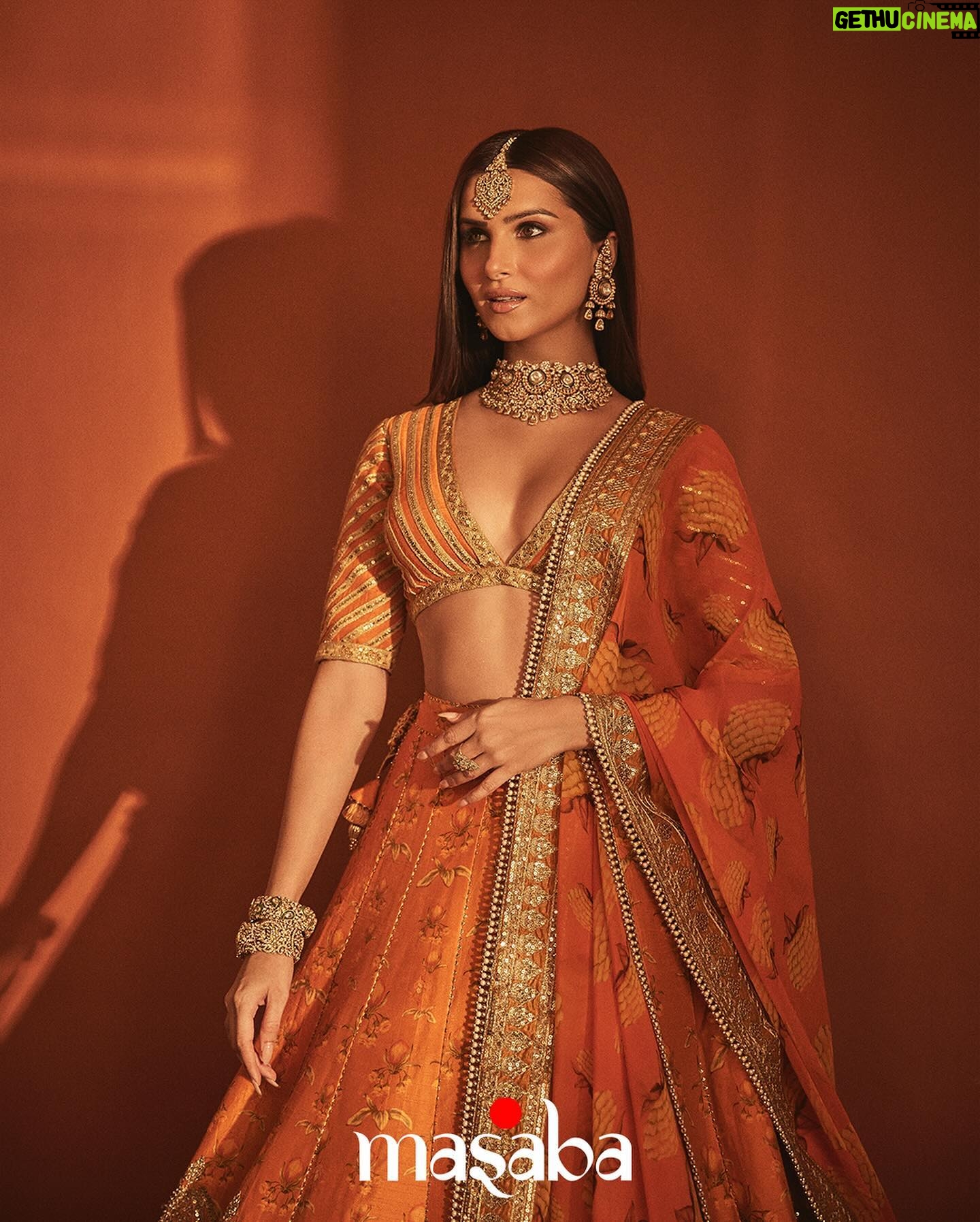 Masaba Gupta Instagram - @tarasutaria in @houseofmasaba • Step into the world of delicious oranges. 🍊