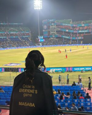 Masaba Gupta Instagram - 2 days after Women’s day and seeing a stadium buzzing with cheers for our girls gave me goosebumps! #WPL

♥️ an unforgettable sight 
What a blast with all the women I admire!