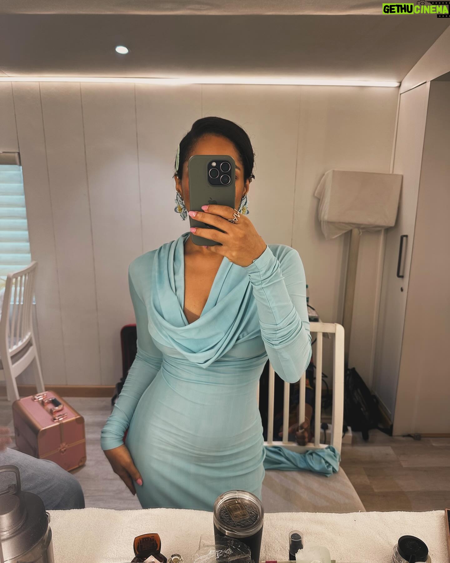 Masaba Gupta Instagram - Life dump - slide to the last slide to see how I transform into an angry bird on every zoom call 🥳🫶🏽