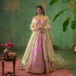 Masaba Gupta Instagram – The Masaba Bride • The Masaba Man • Step into the world of glorious pinks 
#themasababride #brides #pink