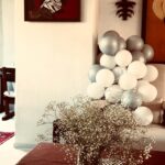 Masaba Gupta Instagram – Turned 35 yesterday 😊 It was perfect.Had a 14 hour work day,came home to balloons & flowers and love,discussed the past,present and future of beauty and the responsibility that comes with being a founder.. while nearly flashing the audience ( forgive me ) @instasattu stayed up to wish me until midnight,while his wife snored which I have no memory of 😅 @tanvishah91 & @neha.m_maisonno7 took the time to come see me while I worked and said the most wonderful,joyful things about life,love and everything in between…all with a side of fries,cake & champagne.Woke up at sunrise. My parents called.Simple love. My cup runneth over 🤎🙏🏻