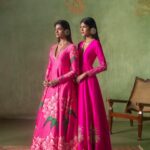 Masaba Gupta Instagram – The Masaba Bride • The Masaba Man • Step into the world of glorious pinks 
#themasababride #brides #pink