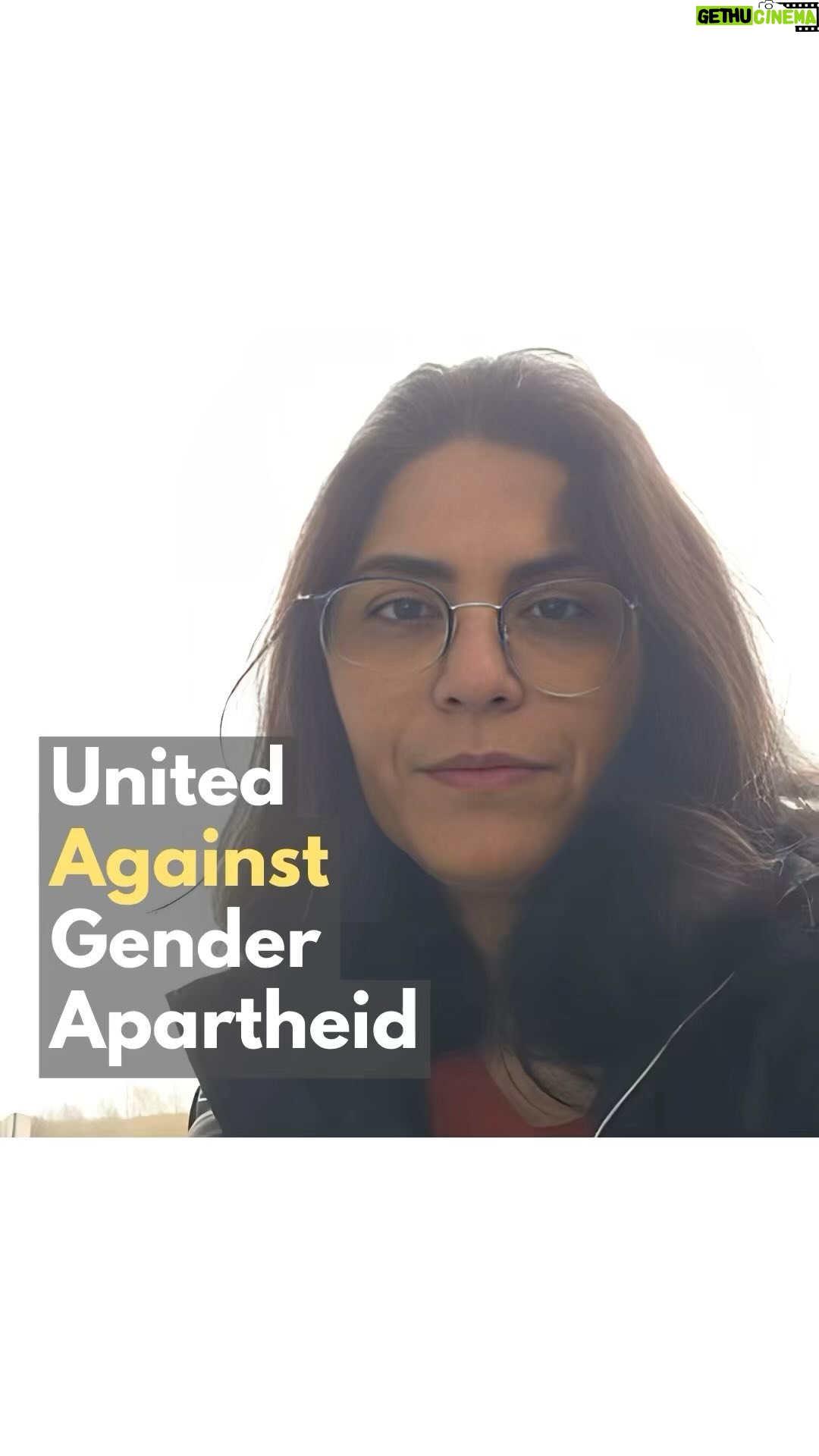 Masih Alinejad Instagram - . زنان و دختران در آپارتاید جنسیتی جمهوری اسلامی به عنوان شهروند درجه دو زندگی میکنند. ظلم و ستم تحمیل شده بر ما نتیجه دههها قانونگذاری تبعیضآمیز علیه ماست. بهاره روحی فعال حقوق زنان ، دکترای مهندسی شیمی از کانادا و رئیس کانون فرهنگی-اجتماعی ایرانیان کبک با پیوستن به کارزار اتحاد علیه آپارتاید جنسیتی خطاب به جامعه جهانی میگوید: «از ابتدا تاکنون زنان و دختران در قتلهای ناموسی به دست پدران و شوهران خود کشته میشوند و قاتلین آنها با مجازاتهای اندک و در اقلب موارد بدون مجازات به زندگی خود ادامه میدهند. به صدای ما که از میان این سرکوب نهادینه شده با شما حرف میزنیم گوش فرا دهید. در این جنگ علیه آپارتاید جنسیتی متحد با زنان بایستید تا در سمت درست تاریخ قرار بگیرید.» @bahare.bzs #UnitedAgainstGenderApartheid #اتحاد_علیه_آپارتاید_جنسیتی